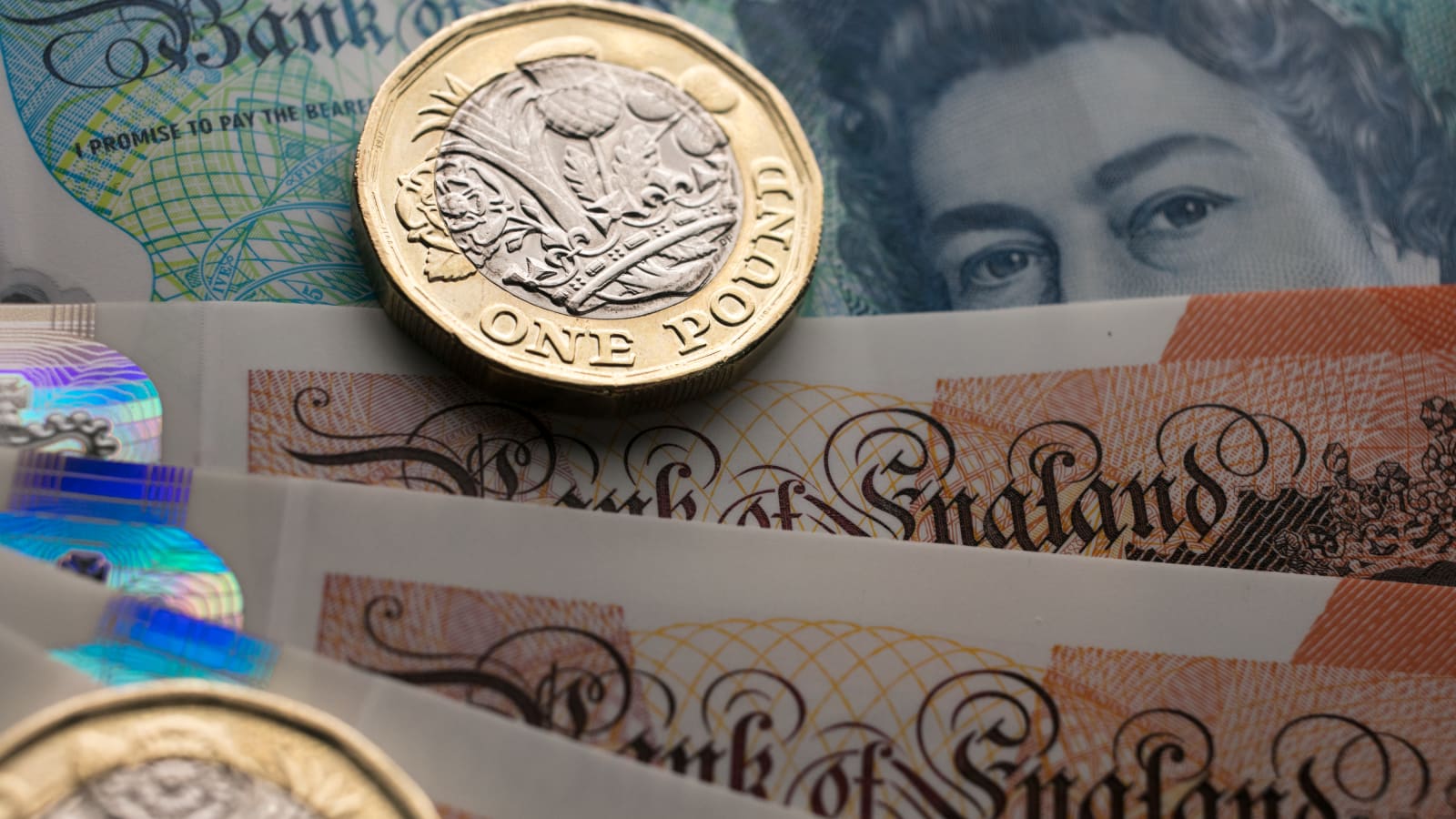 British Pound Sterling edged higher on Wednesday after Prime Minister Rishi Sunak called for a parliamentary election on July 4. 
Image Source: CNBC 