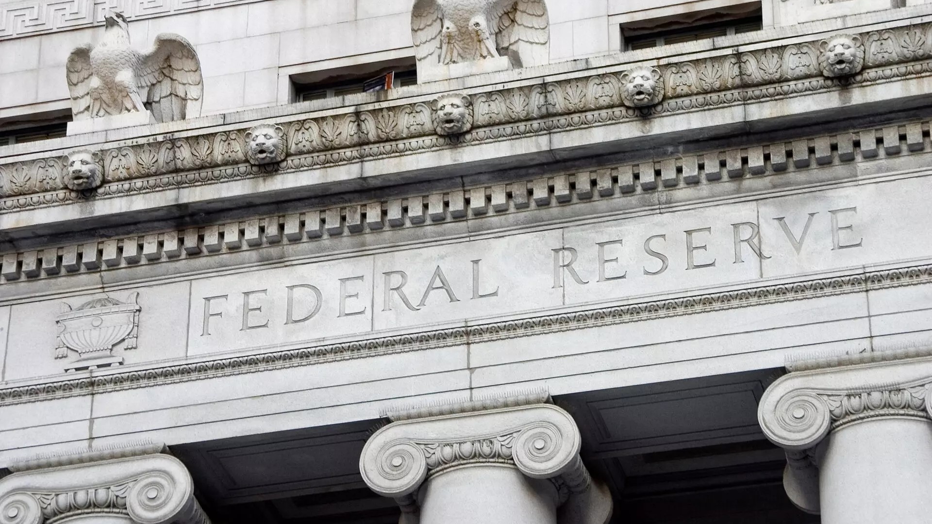 Federal Reserve officials, encouraged by recent data, continue to seek further evidence of cooling inflation and signs from the robust labor market as they cautiously approach anticipated interest rate cuts later this year. 

Image Source: Market Watch 